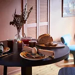 Appartement Le Nid Fleuri - Les Demeures D'adrien *