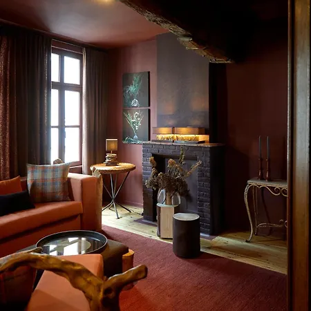 Le Nid Fleuri - Les Demeures D'adrien