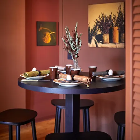 Le Nid Fleuri - Les Demeures D'adrien * Tournai