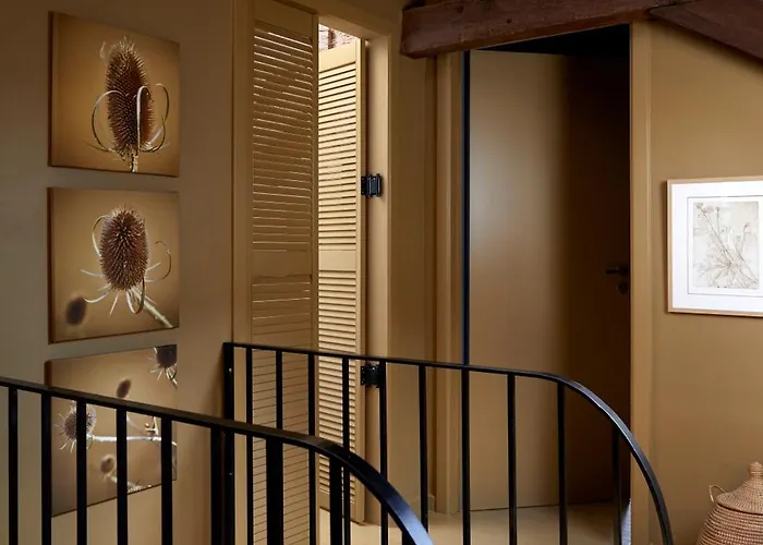 Le Nid Fleuri - Sejour Familial A Apartment Tournai